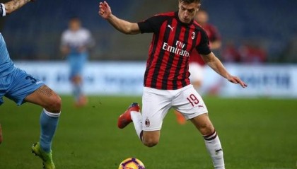 云博体育- 拉齐奥中场核心伤退，萨里紧急启用青年军救火  