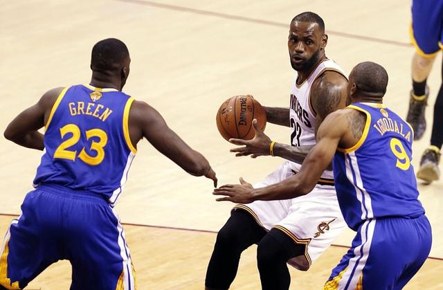  菲尔特客场稳扎稳打，耐心防守反击斩获价值连城一分